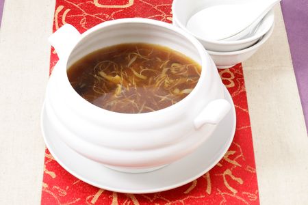 三絲魚翅湯1380円